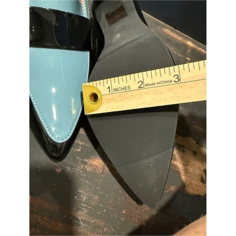 Black and Light Blue Patent Pointed-Toe Women's Heels - Picture 7 of 8